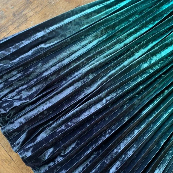 Modcloth Velvet Green Fades Blue Pleated MIDI Skirt - Picture 14 of 16